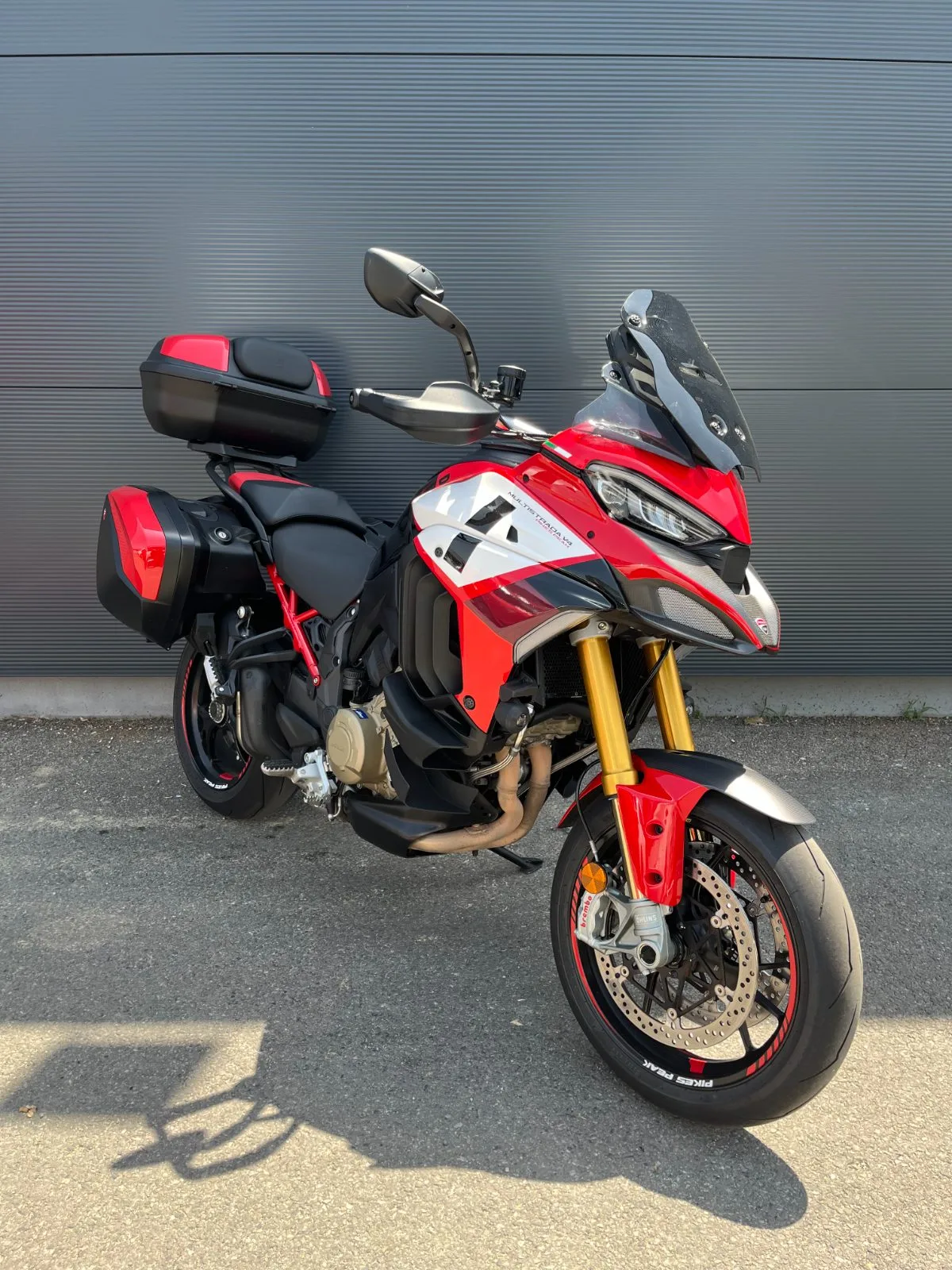 BSA Multistrada V4 S Pikes Peak Radar Livery d'occasion